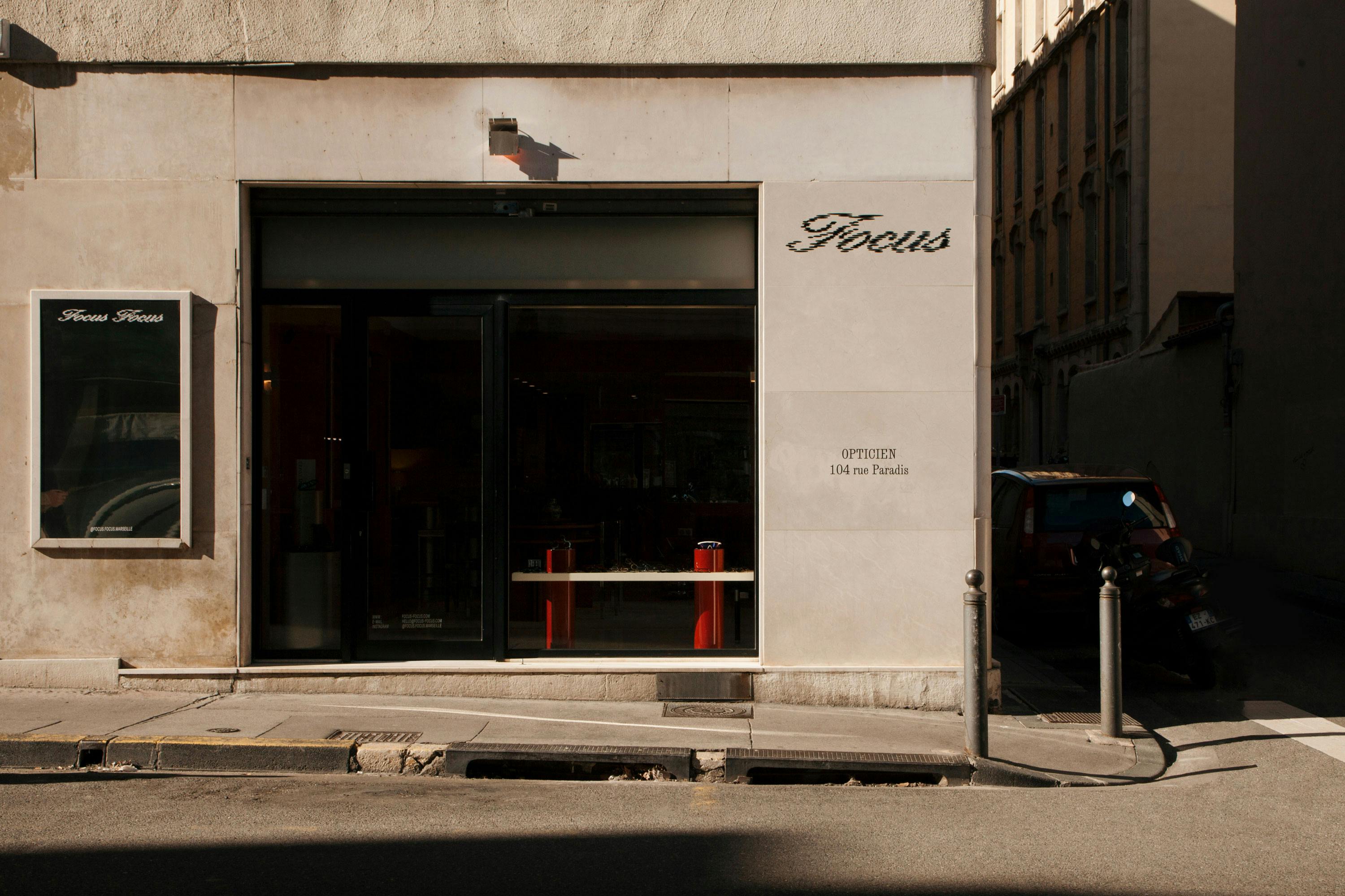 Welcome to<br>AA<br>104 rue paradis Marseille